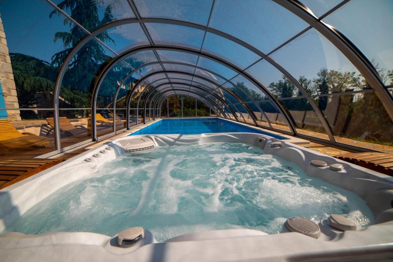 Brajkovici  Julijud, Heated Pool, Jacuzzi, Dome And Sauna מראה חיצוני תמונה